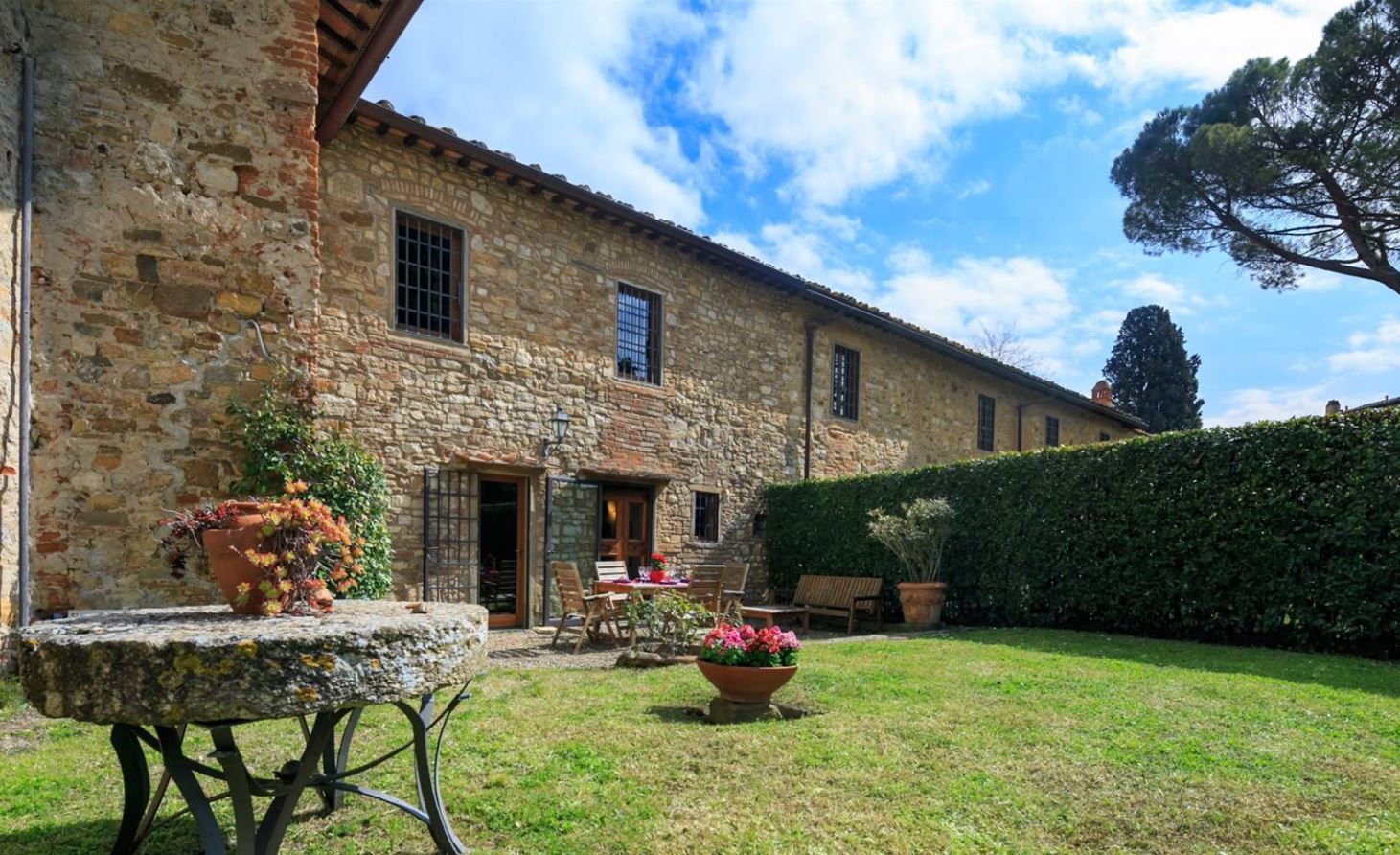 Fantastic holiday homes for sale in Florence